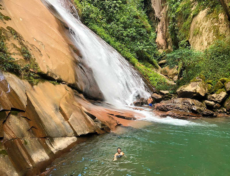 Водопад - Пукальпа - Амазонка